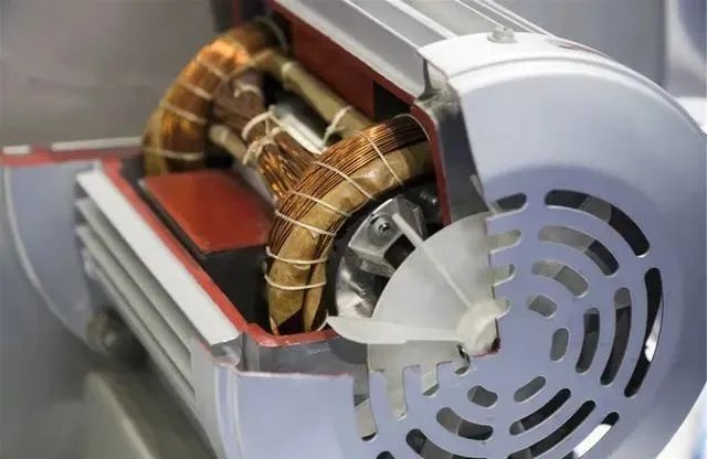 電動機(jī)軸承跑套的原因、危害及其解決方法